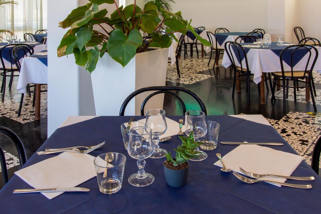 Hotel President'S Pesaro Exterior foto