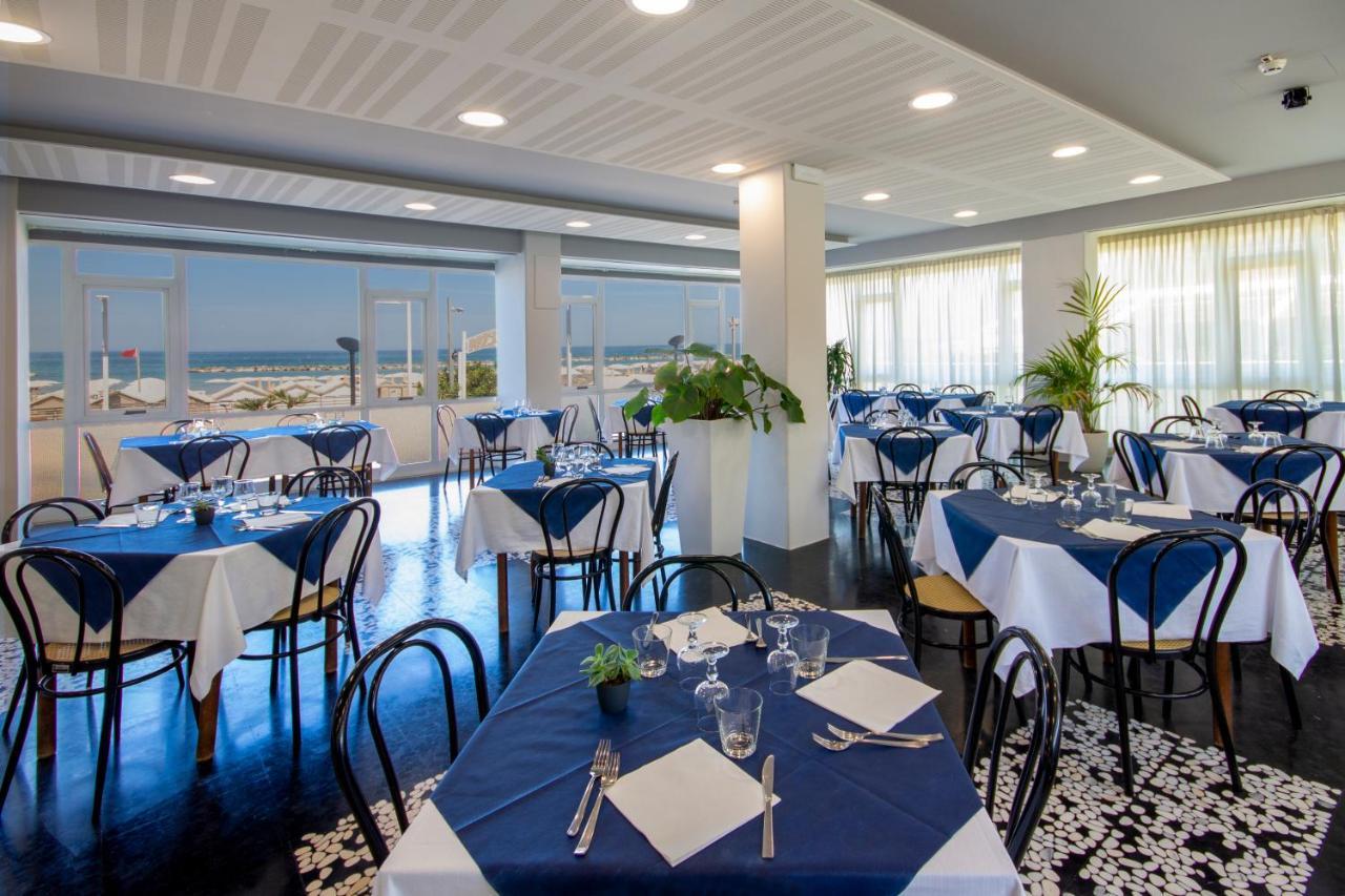 Hotel President'S Pesaro Exterior foto